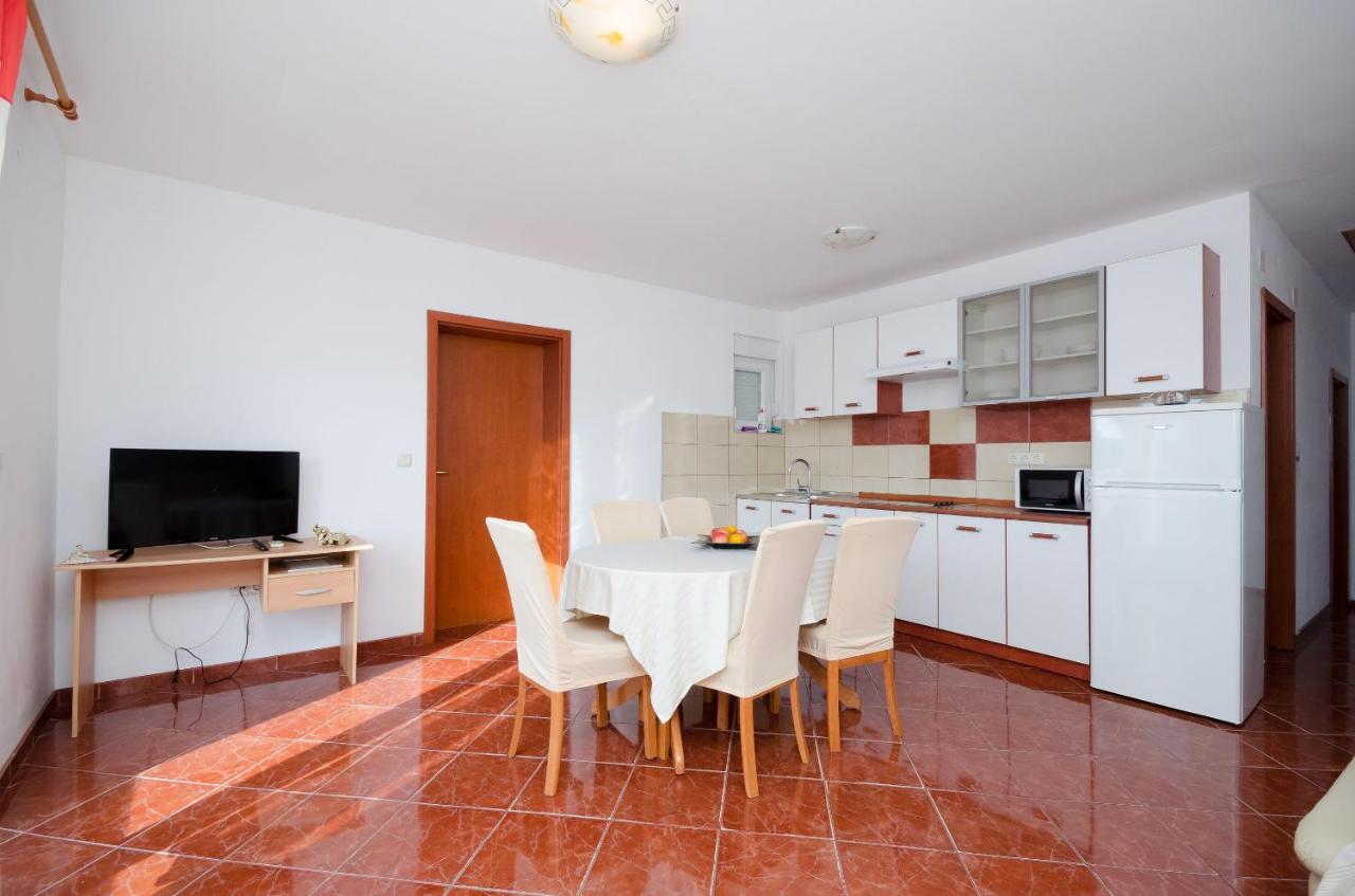 Apartments Pela Lopar Luaran gambar