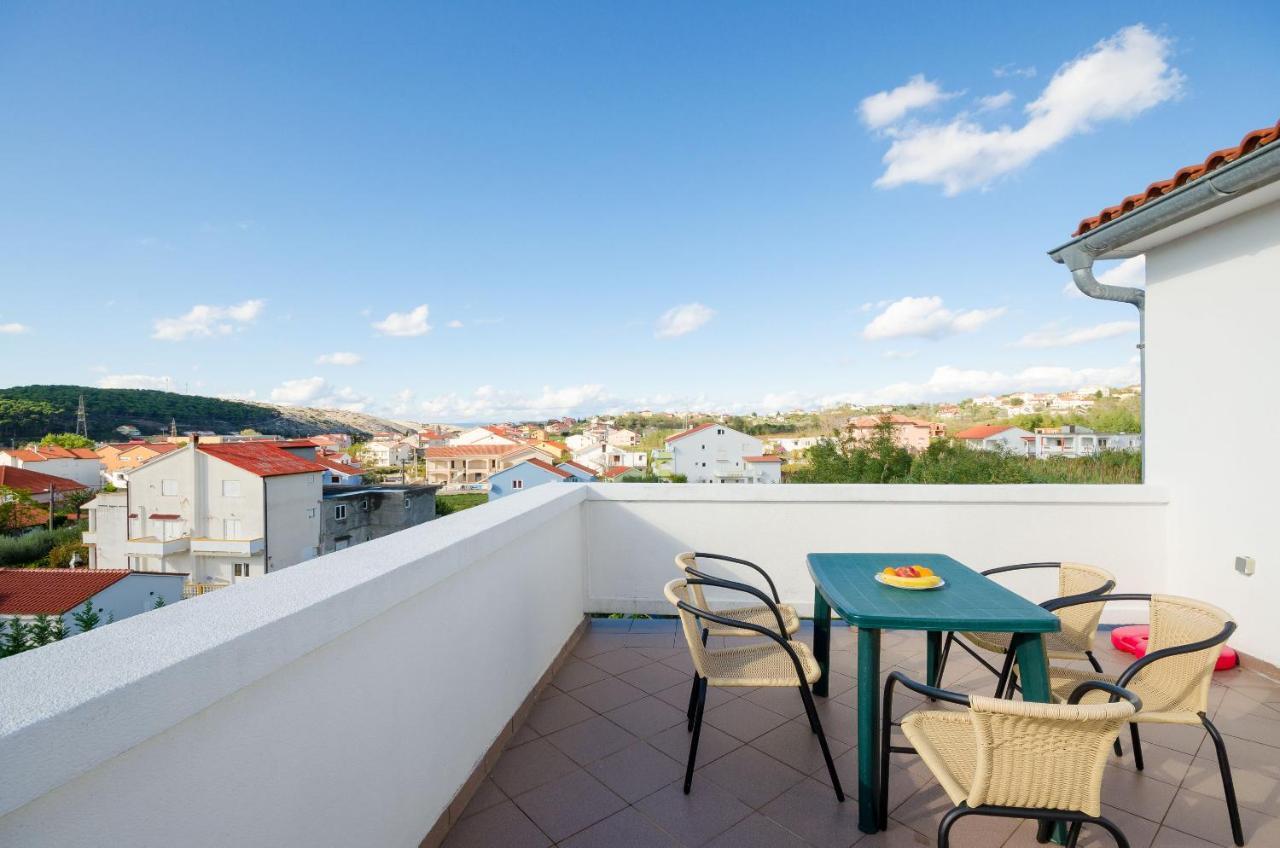 Apartments Pela Lopar Luaran gambar