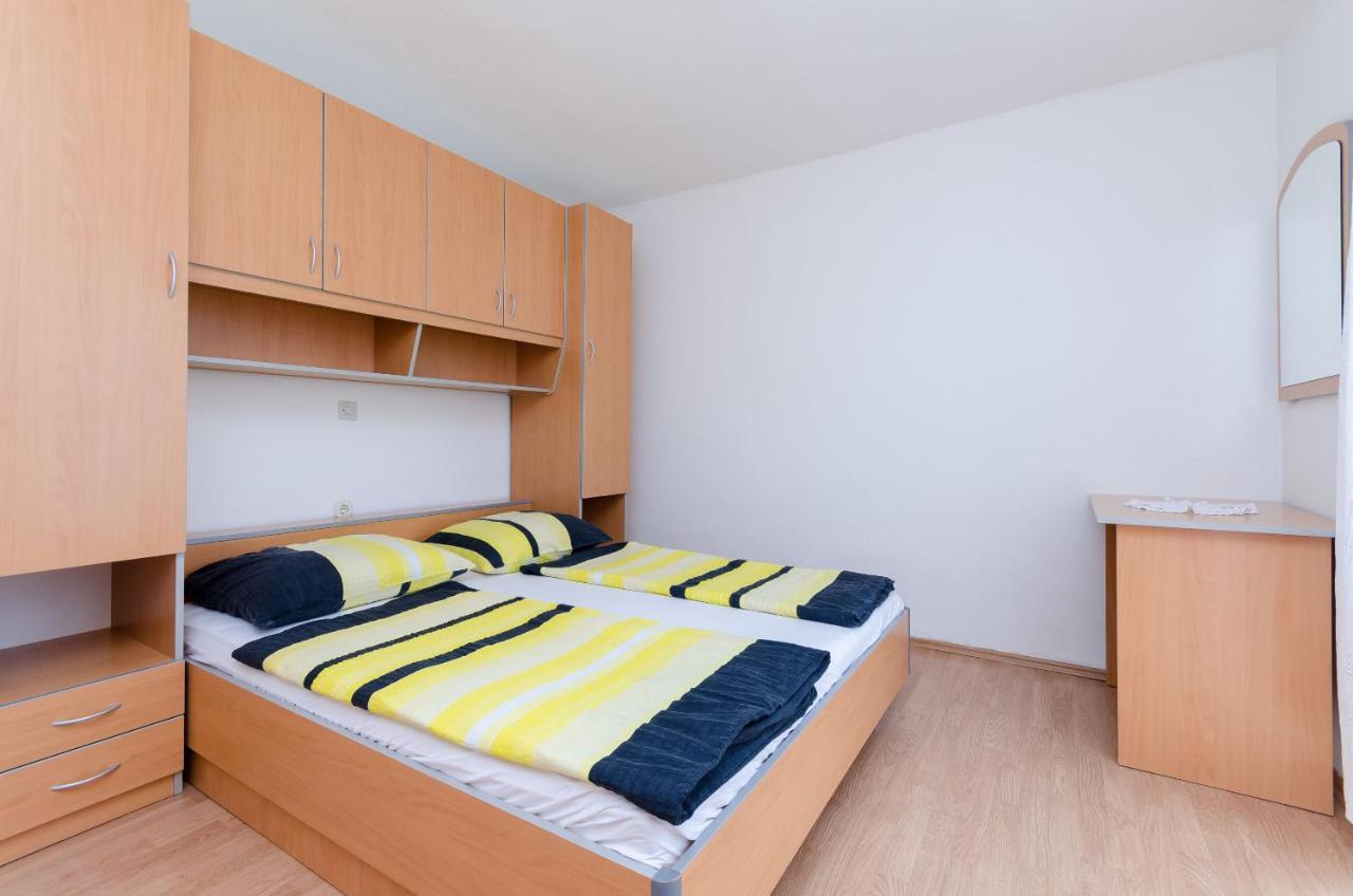 Apartments Pela Lopar Luaran gambar